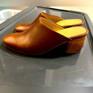 Nisolo Leather Mules